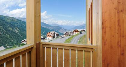 Appart Spacieux 10p Ă 50m des pistes de Valmeinier