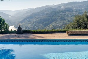 屋外プール、温水プール