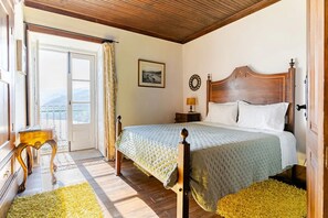 4 chambres, bureau, fer et planche à repasser, Wi-Fi gratuit