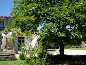 Enceinte de lâhĂ©bergement