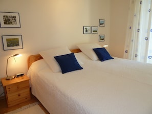 2 bedrooms, desk, iron/ironing board, travel cot