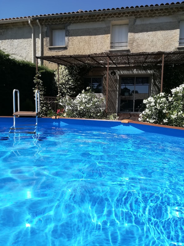 Alberca al aire libre 