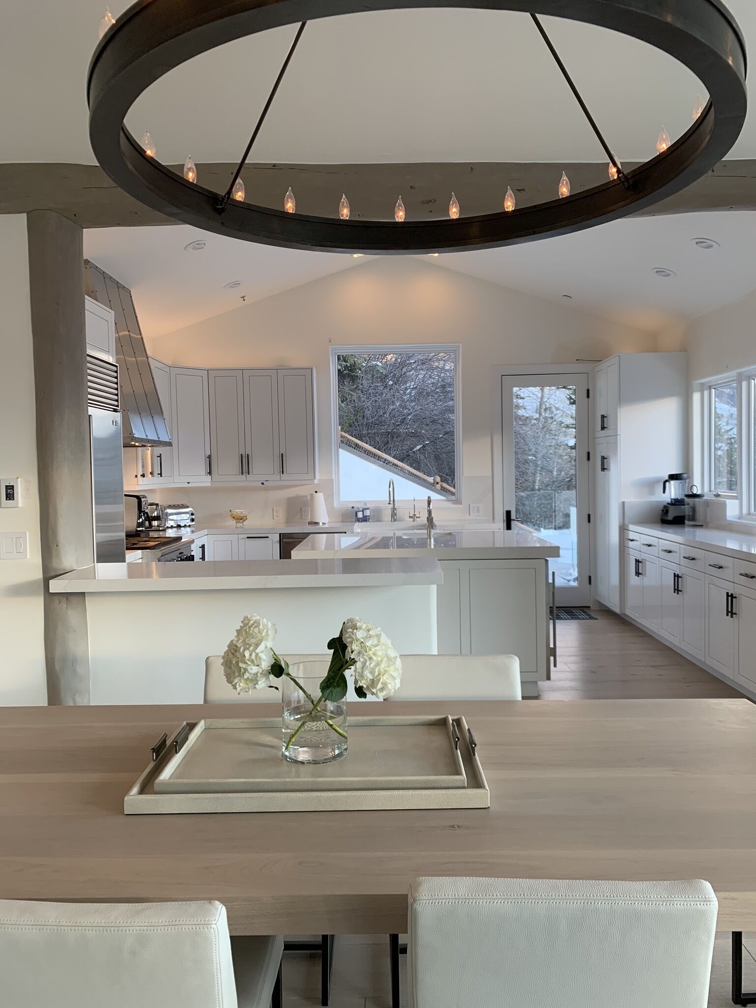 冰箱、微波炉、烤箱、炉 灶