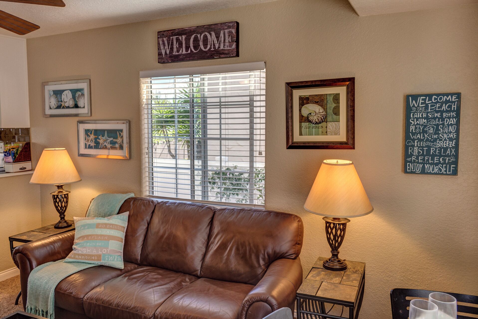 Smart TV, DVD player, books