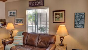 Smart TV, DVD player, books