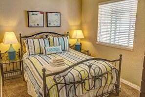 2 bedrooms, iron/ironing board, travel cot, free WiFi