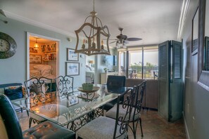 2 Schlafzimmer, Schreibtisch, Bügeleisen/Bügelbrett, kostenloses WLAN