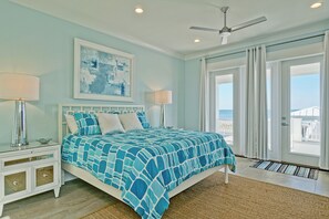 12 多间卧室、熨斗/熨衣板、免费 WiFi、床单