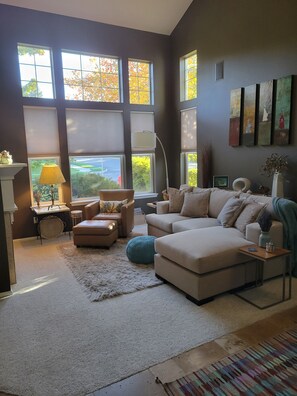 Televisio, takka, DVD-soitin