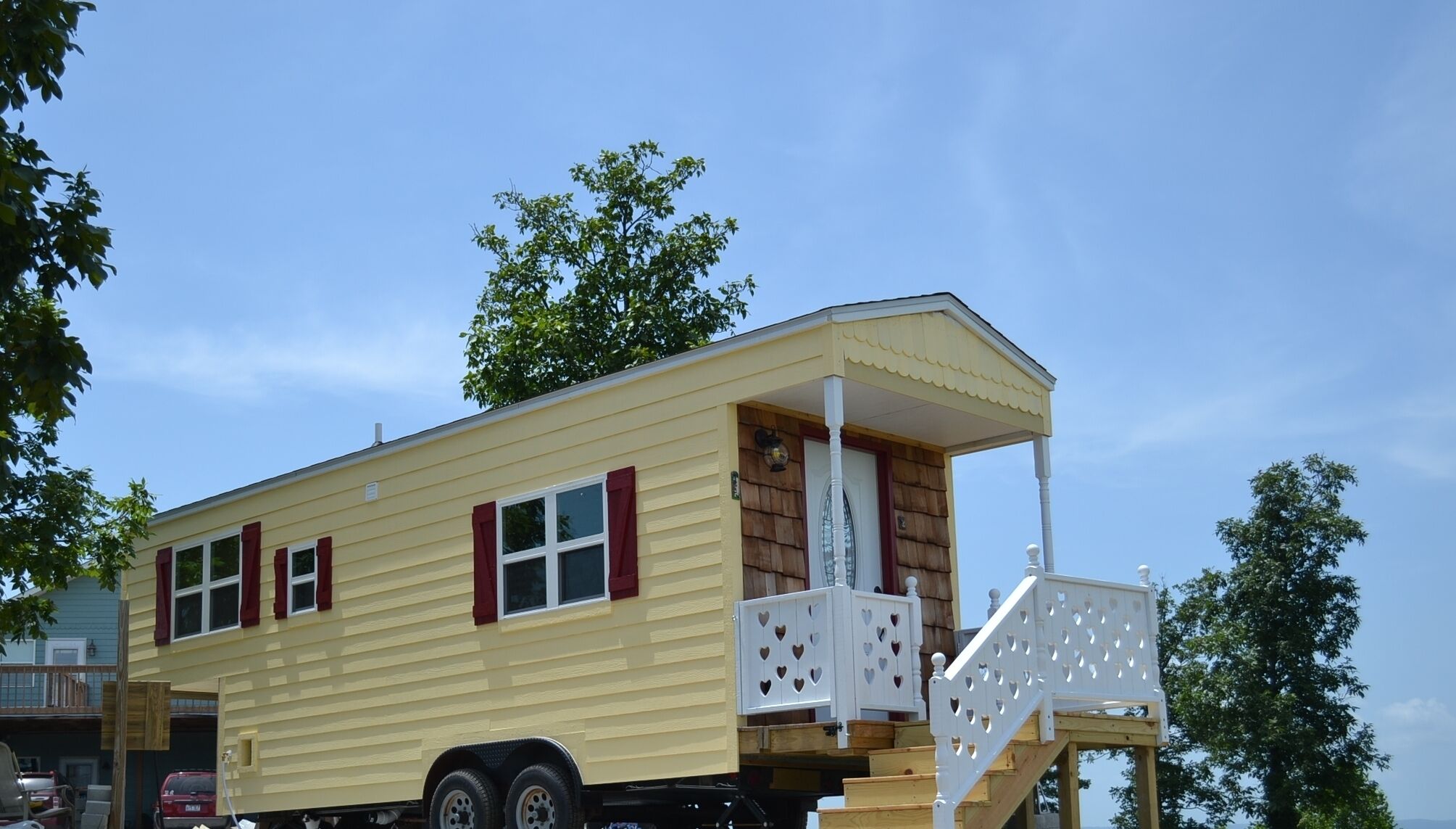 Tiny House On The Mountaintop 