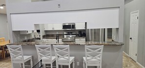 Fridge, microwave, oven, stovetop - Cozy Warm And Luxurious Home with heated Pool! virtual tour-Check the video link (Gilbert)