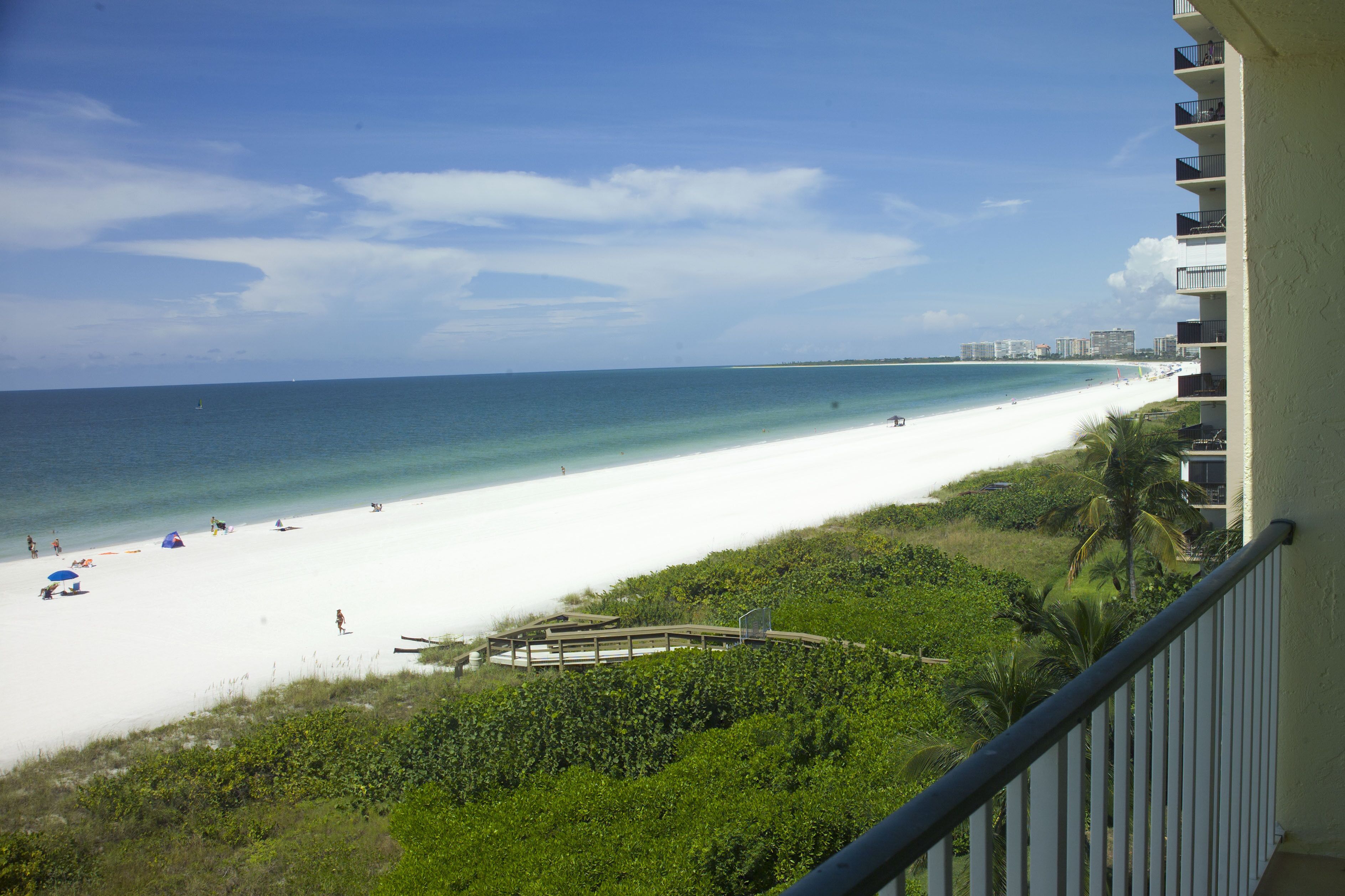 Luxury Beach Getaway!!