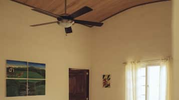 Deluxe Suite, 1 Queen Bed with Sofa bed, Non Smoking, Garden View | Fan