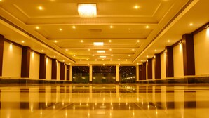 Meeting facility - ROYAL WINDSOR HOTEL (Haldwani)