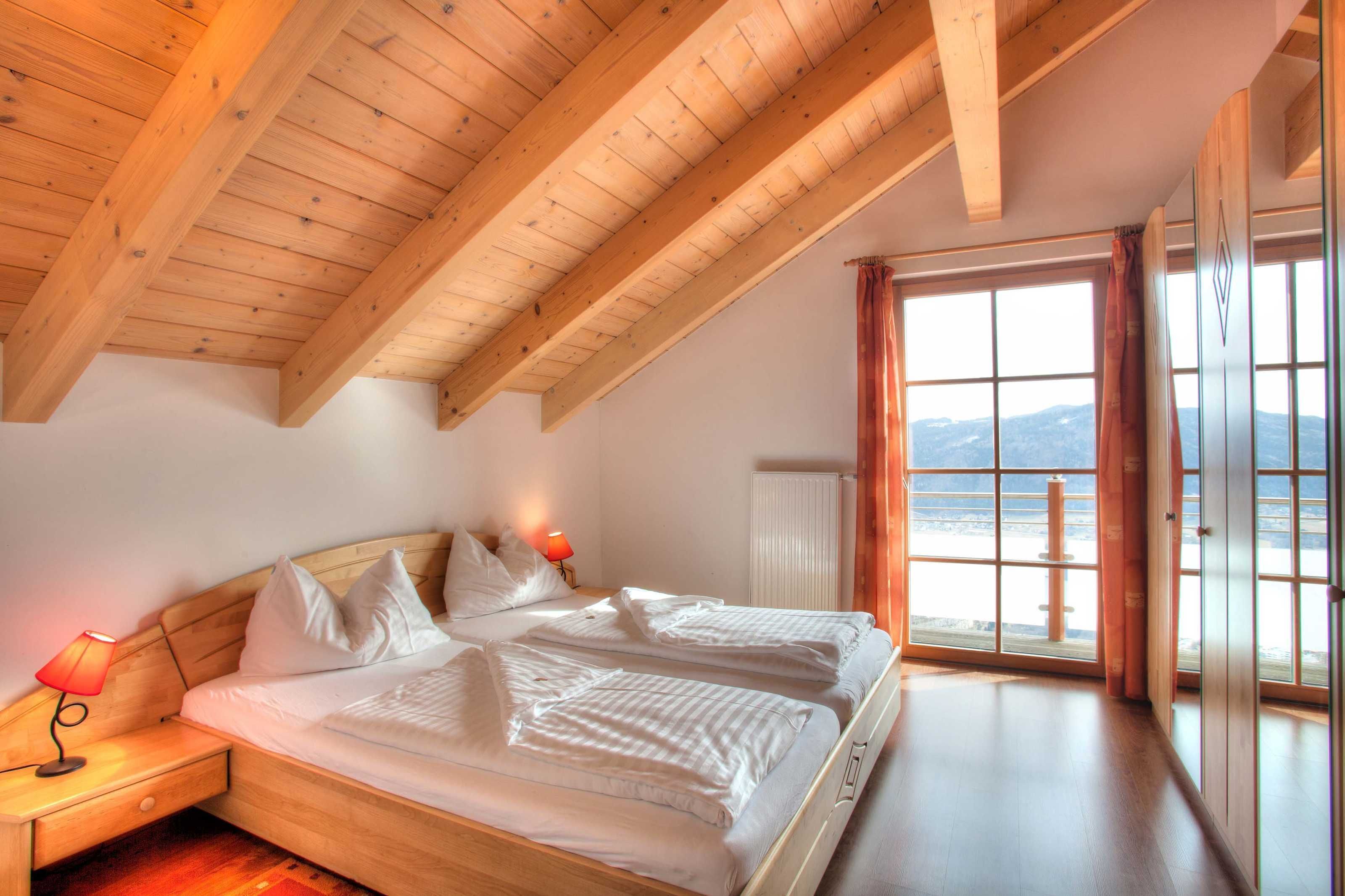 3 chambres, bureau, Wi-Fi, draps fournis