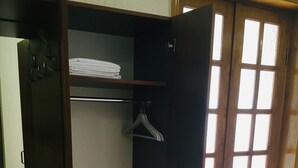 Ảnh chưa phân loại, 4 trong số 21 ảnh, nút