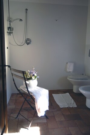 Appartement, 1 chambre | Salle de bain