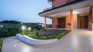 Front of property - evening/night