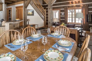 Dining - Book a Holiday Stay Today! Private Mountain Haven with Sweeping Views! Hot Tub! (BIg Sky)