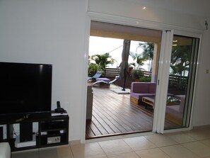 TV, stereo