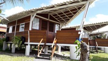 Quarto quádruplo | Frigobar, cortinas blackout, Wi-Fi de cortesia, roupa de cama