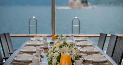 Dm Yachting - 7 Night Cruise Sun-Sun