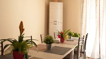 Free daily local cuisine breakfast