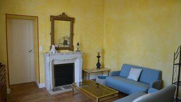 Coin salon dans le hall