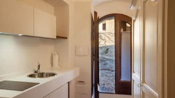 Superior Double Room | Shared kitchen