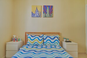 3 bedrooms, iron/ironing board, free WiFi, bed sheets