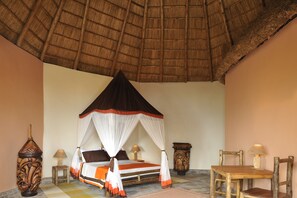 Junior Suite, Lake View | Free cots/infant beds, free WiFi, bed sheets - Tanganyika Bluebay Resort (Rumonge)