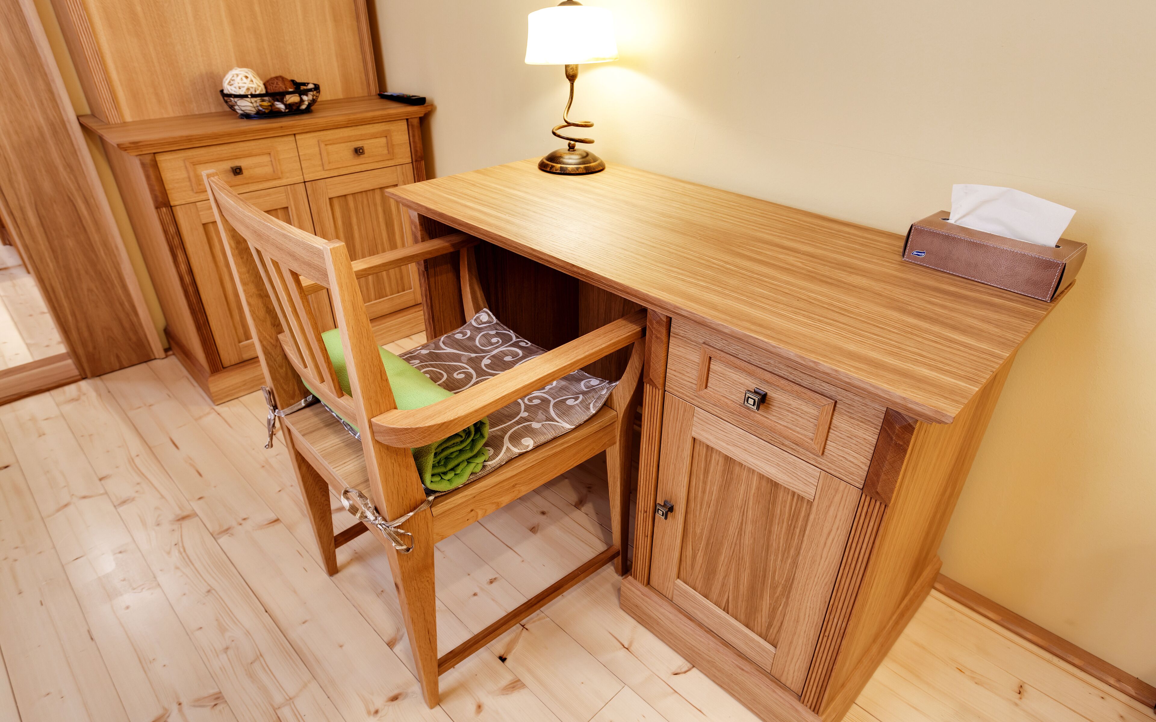 standard apartment, 1 bedroom | in-room safe, desk, blackout curtains, iron/ironing board