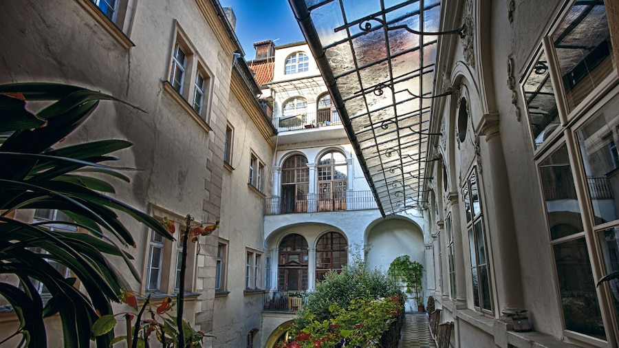 Karlova 25 Apartments
