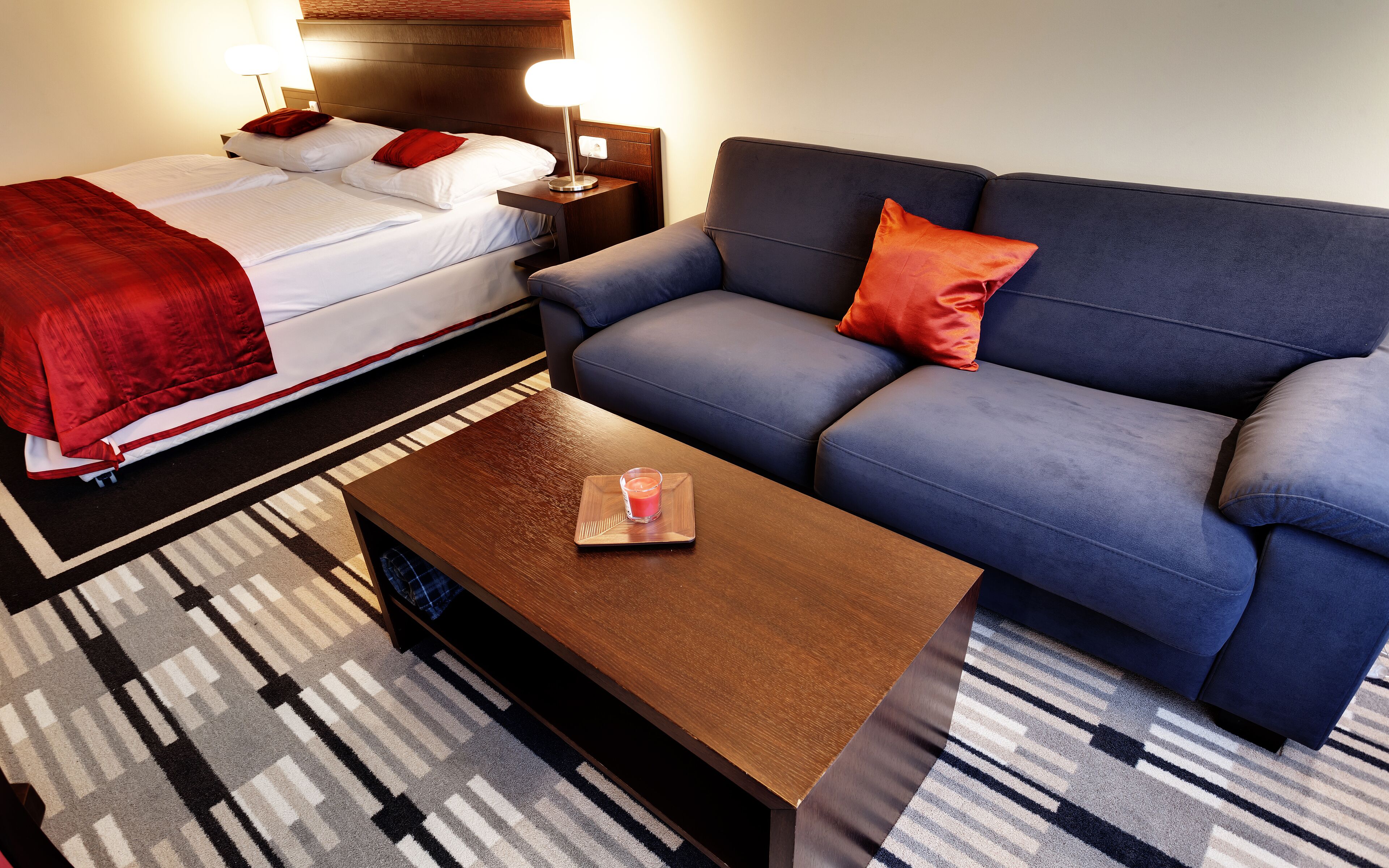 superior apartment, 2 bedrooms | in-room safe, desk, blackout curtains, iron/ironing board