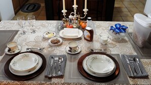Dining - Back Home Bed and Breakfast (Dutch Brook)