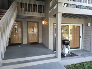 Exterior detail - Snowcreek Resort Vacation Rental 541 (Mammoth Lakes)