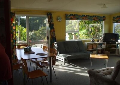 Original Kiwi Bach 0420