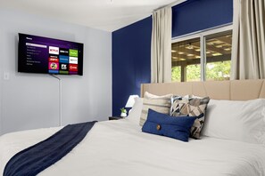 3 habitaciones, tabla de planchar con plancha, internet y ropa de cama 