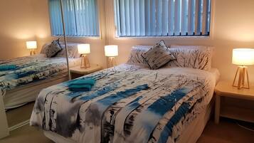 2 bedrooms, desk, iron/ironing board, travel cot