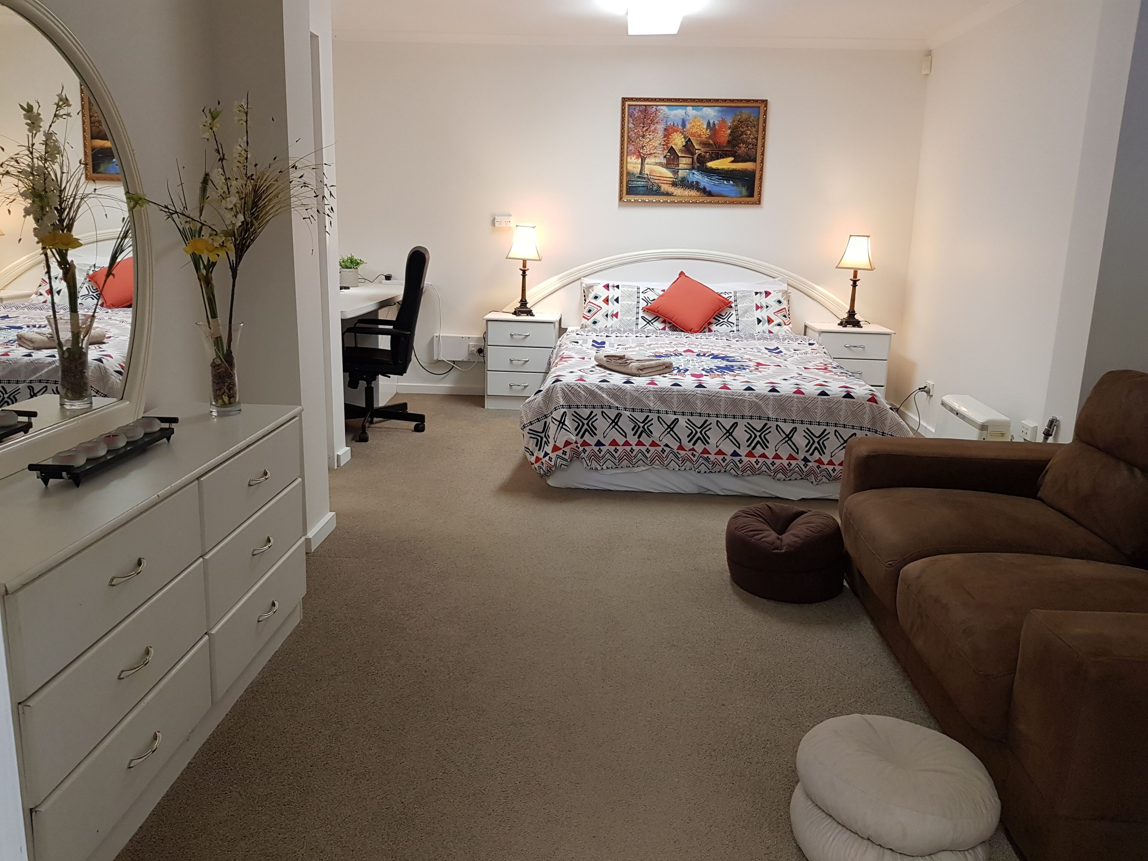 2 bedrooms, desk, iron/ironing board, travel cot