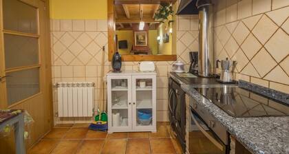 Itsepalveluperiaatteella El Rincón del Alfoz 14 hengelle