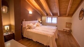 6 chambres, fer et planche Ă repasser, Wi-Fi, draps fournis