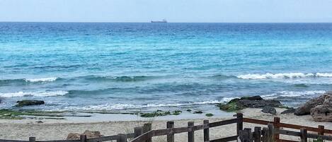 Sun-loungers, beach towels