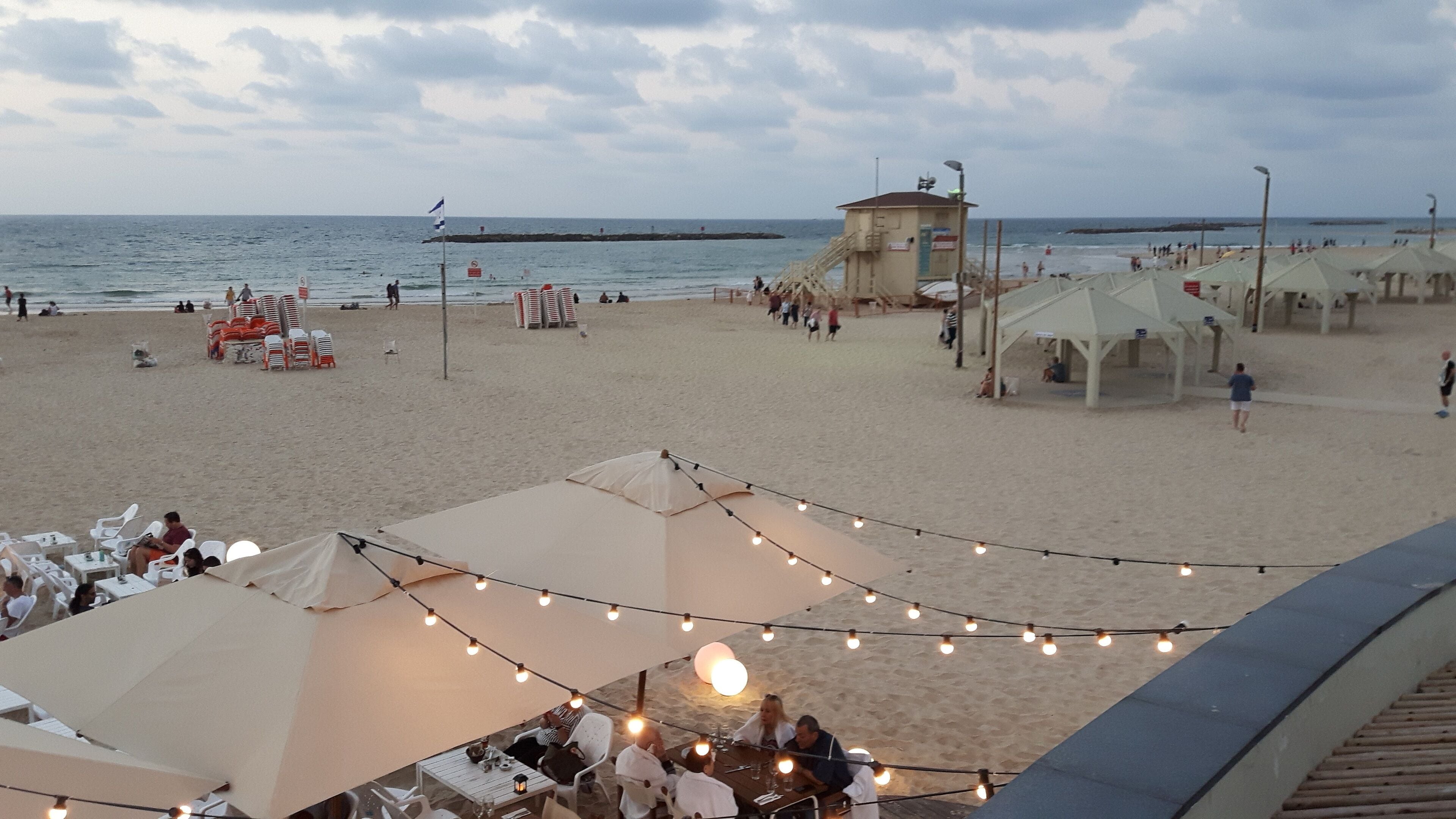 Beach nearby, beach towels