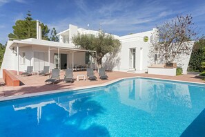 Pool - Lluc Jesus area 5 min from Ibiza, private pool, BBQ, wifi (Ibiza)