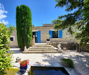 Extérieur