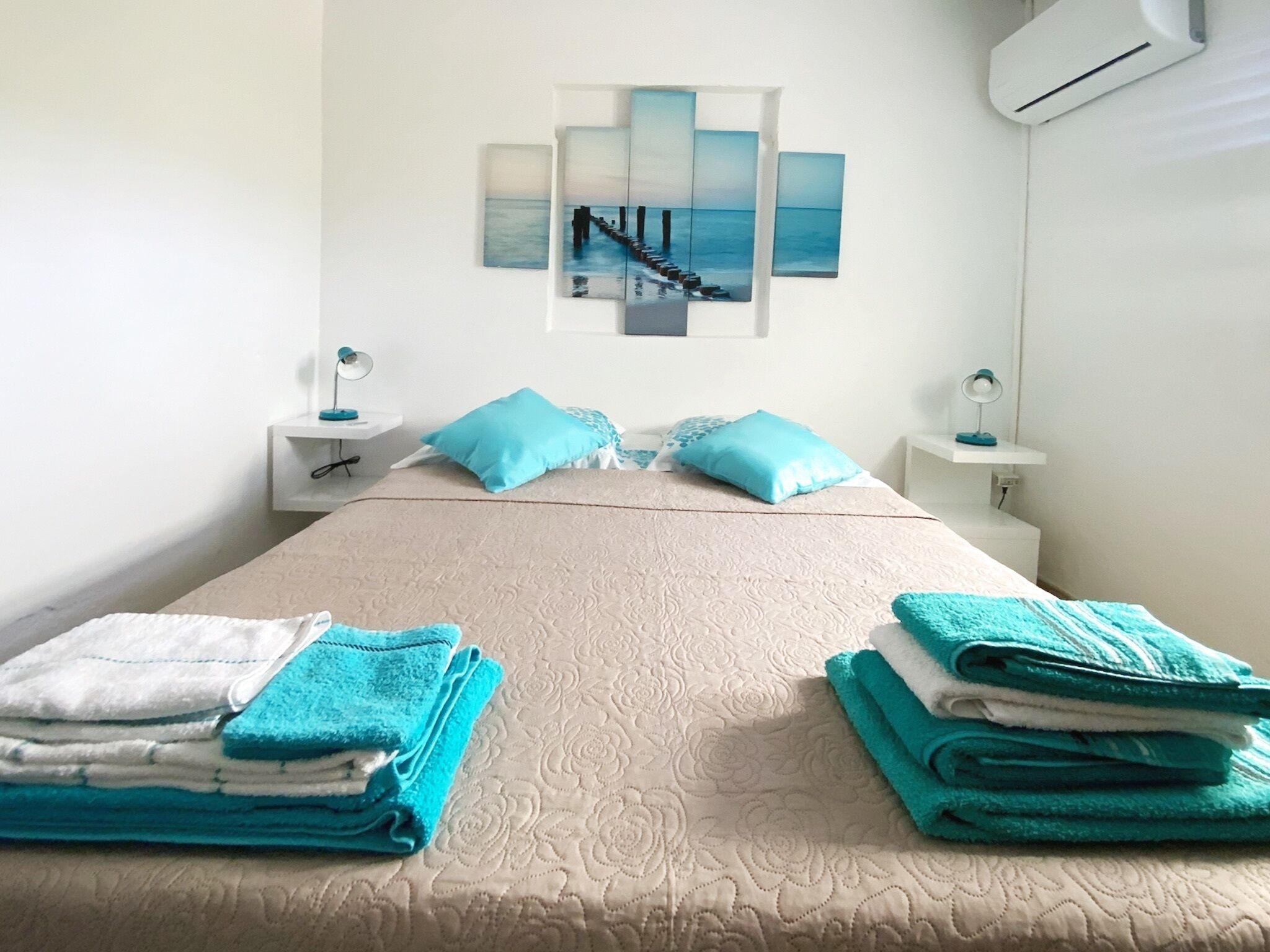 5 bedrooms, iron/ironing board, travel crib, free WiFi