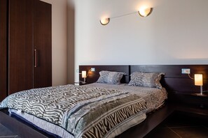 2 Schlafzimmer, Bettwäsche