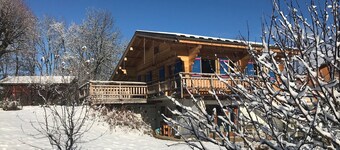 PROMO 28/2! Superb 120m2 chalet in the center of Carroz!  WIFI - Parking