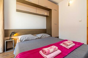 4 slaapkamers, wifi, beddengoed